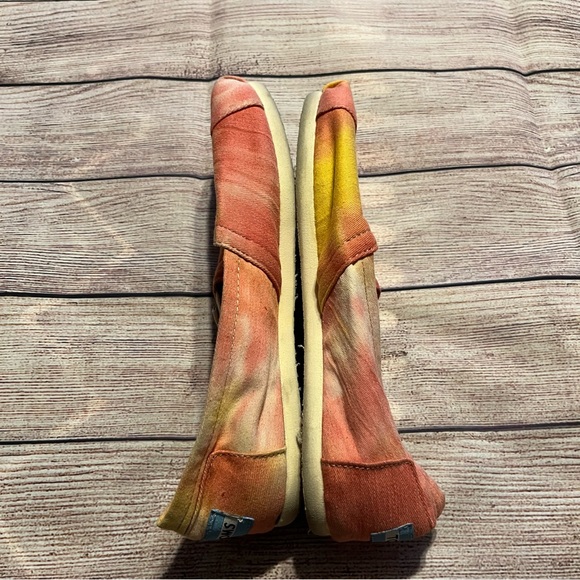 Pink, Yellow, & White Tie Dye Toms Slip On Alpargata Sneakers, Size Women’s 7 - Picture 2 of 6